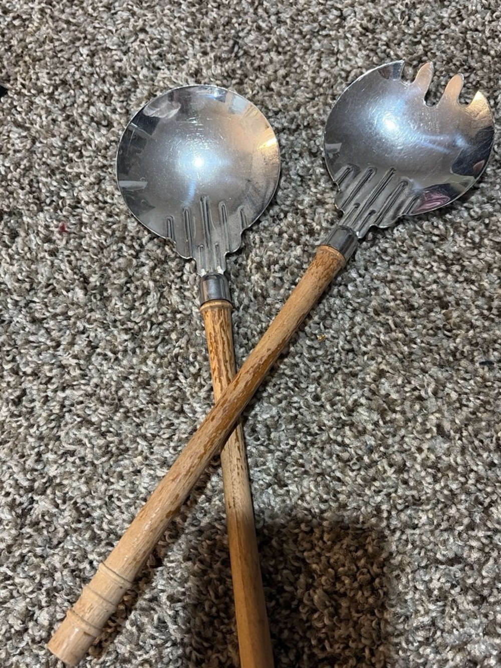 Walnut Wood Handle Stainless Salad Servers - Natural Wood & Silver